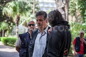 08NinoDiMateocubiertoporsucustodiaFotowwwDemotixCom