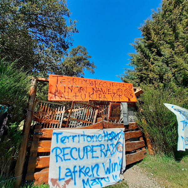 COMUNIDAD MAPUCHE DE BARILOCHE CERCADA POR FUERZAS DE SEGURIDAD 3
