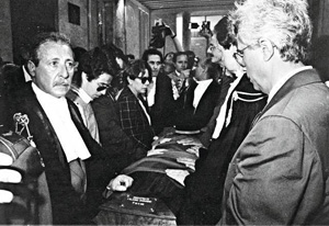 04SobreelferetrodeGiovanniFalconeFotoCorriedellaSeraAlbundeFamilia
