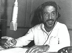 03GiuseppeFavaenacciondedenunciacontralamafiaFotoCoordinamentofavaOrg